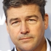 Kyle  Chandler