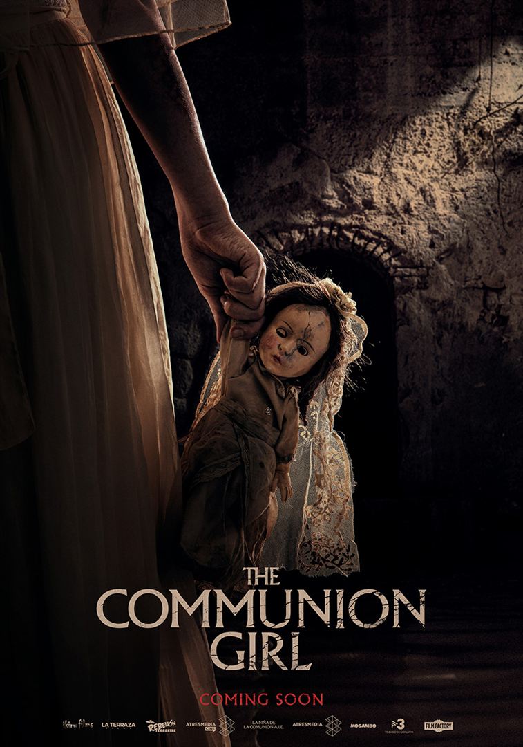 affiche du film The Communion Girl