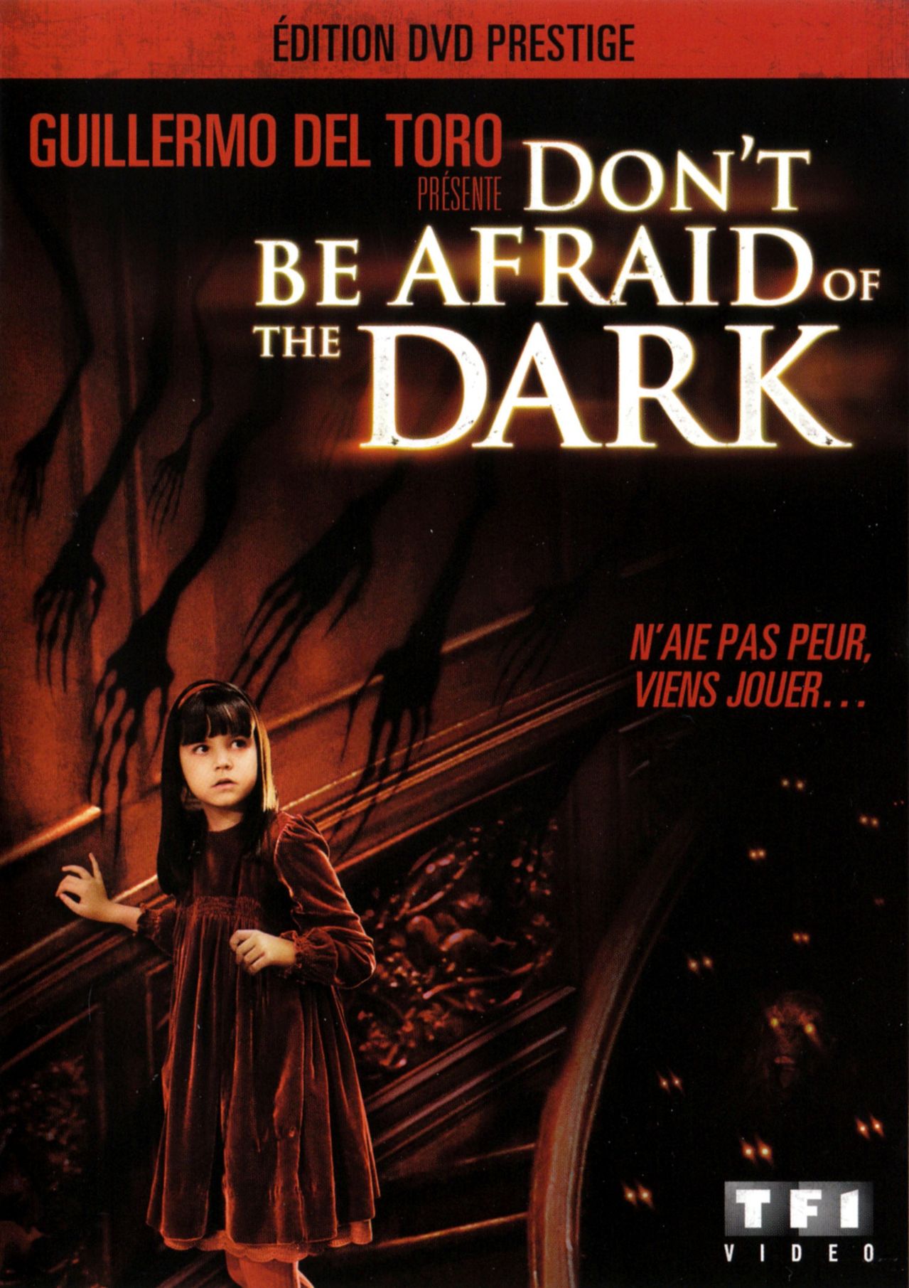 affiche du film Don't Be Afraid of the Dark (2010)