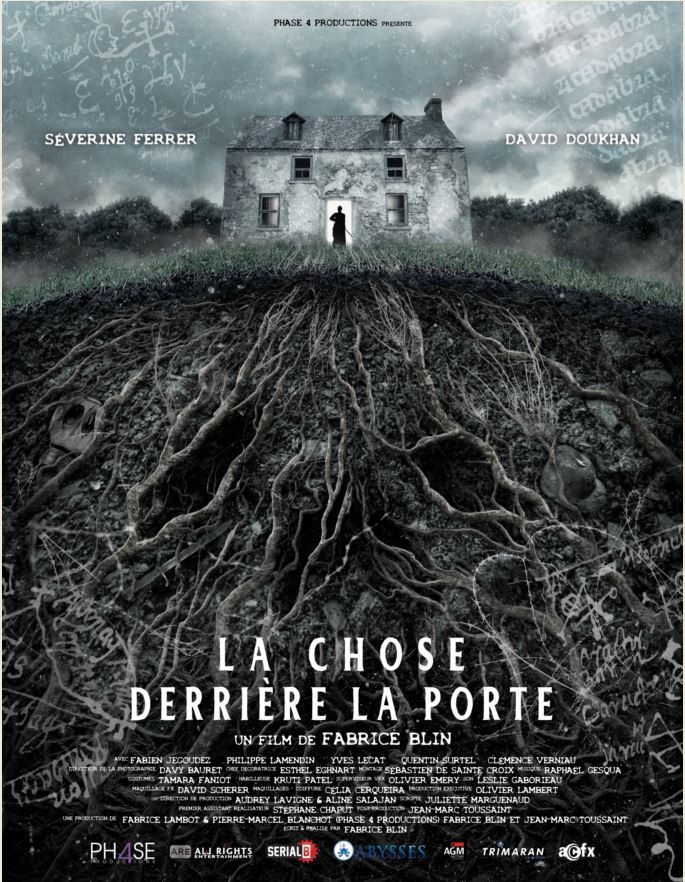 affiche du film La Chose Derrière La Porte