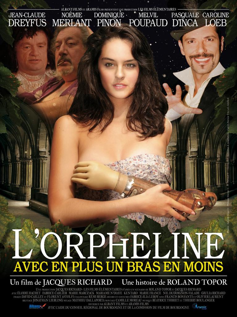 affiche du film L'Orpheline avec en plus un bras en moins
