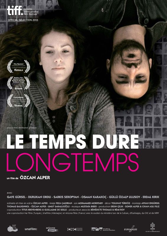 affiche du film Le temps dure longtemps