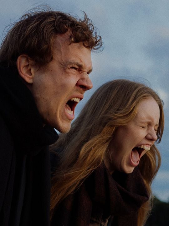 affiche du film A Light That Never Goes Out