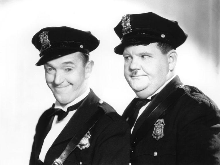 affiche du film Laurel et Hardy: Policiers