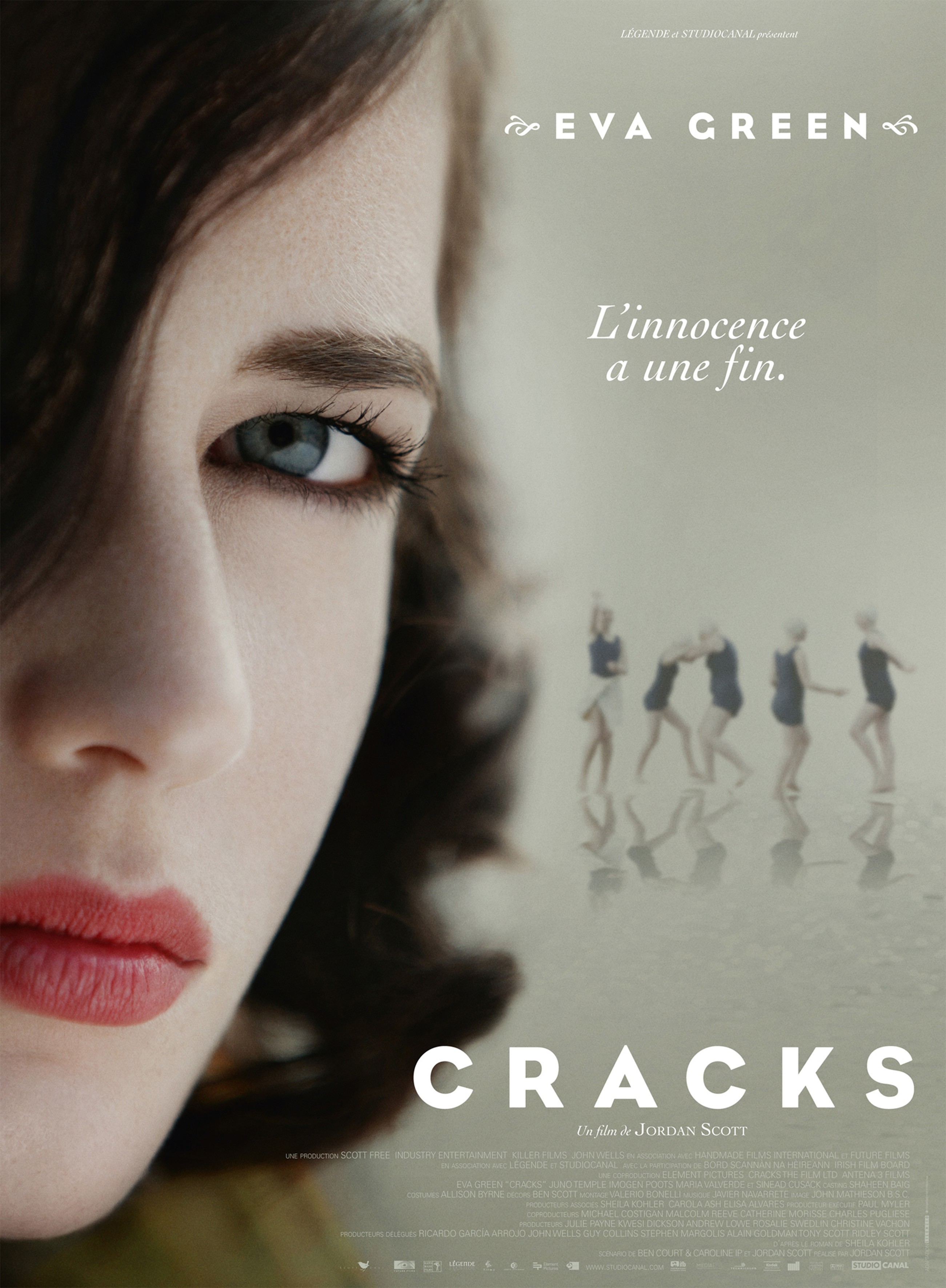 affiche du film Cracks