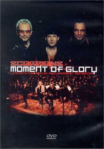 affiche du film Scorpions: Moment of Glory (Live with the Berlin Philharmonic Orchestra)