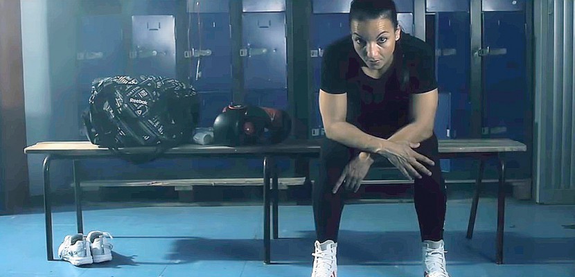 affiche du film Sarah la combattante