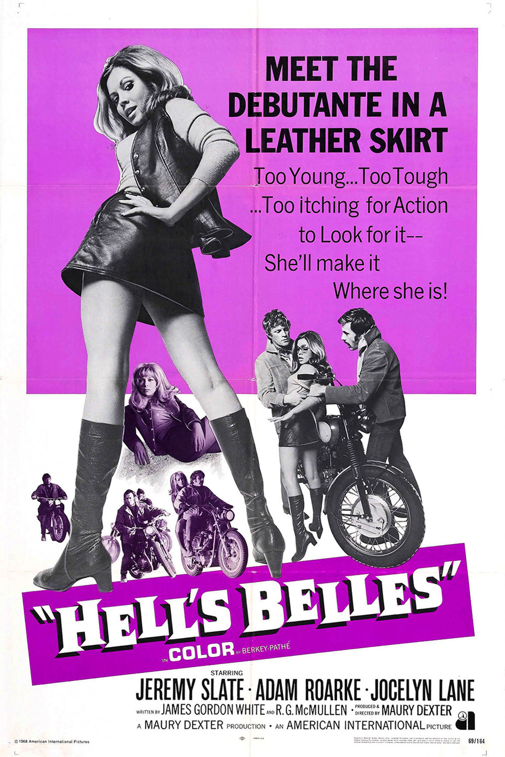 affiche du film Hell's Belles