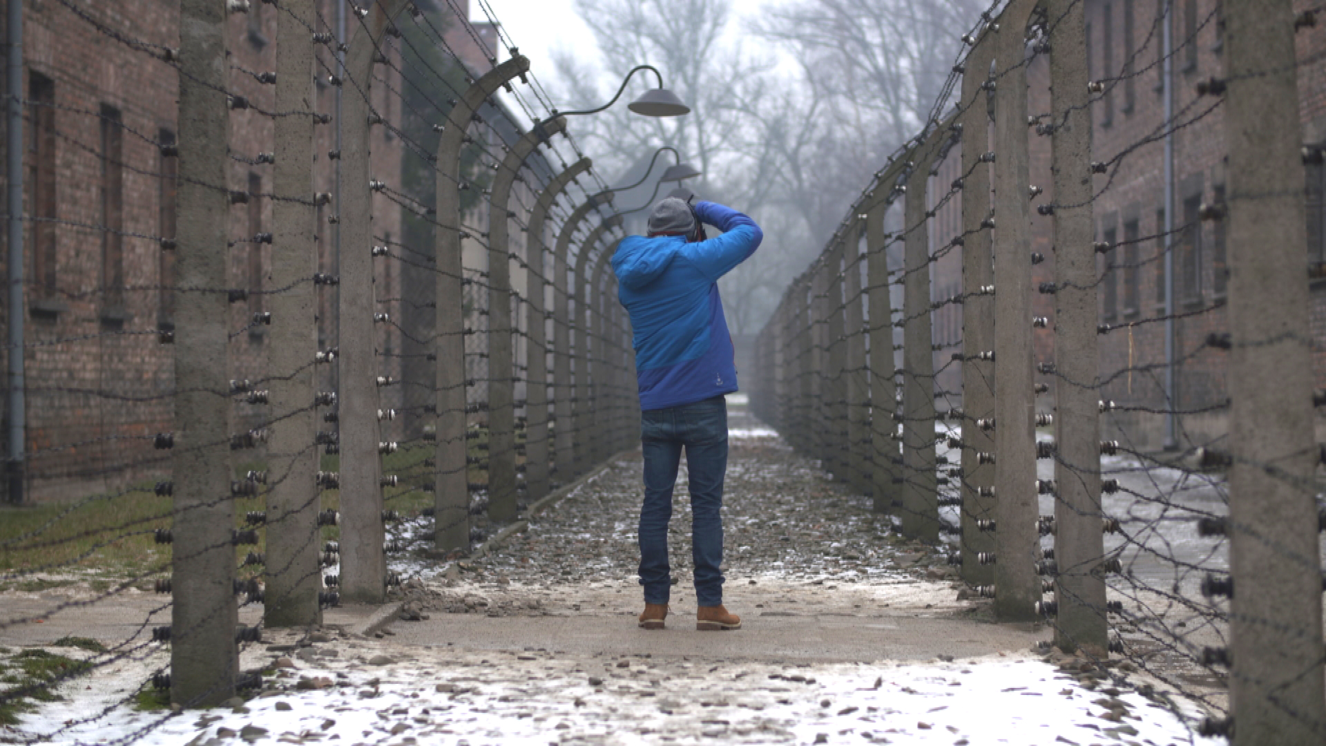 affiche du film Sauver Auschwitz ?
