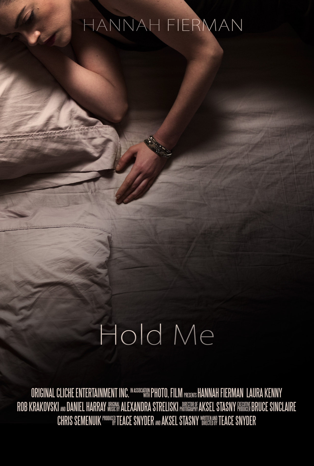 affiche du film Hold Me