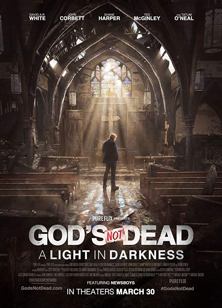 affiche du film Dieu n'est pas mort : Une lumière dans l'obscurité