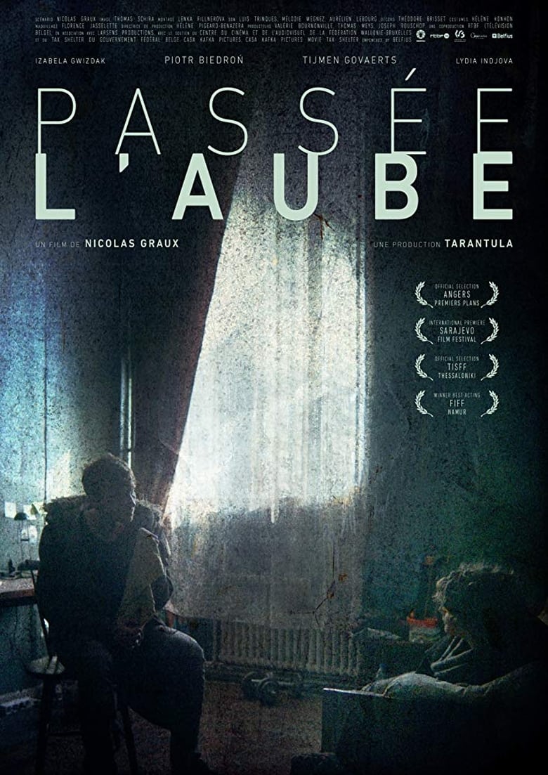 affiche du film Passée l'aube