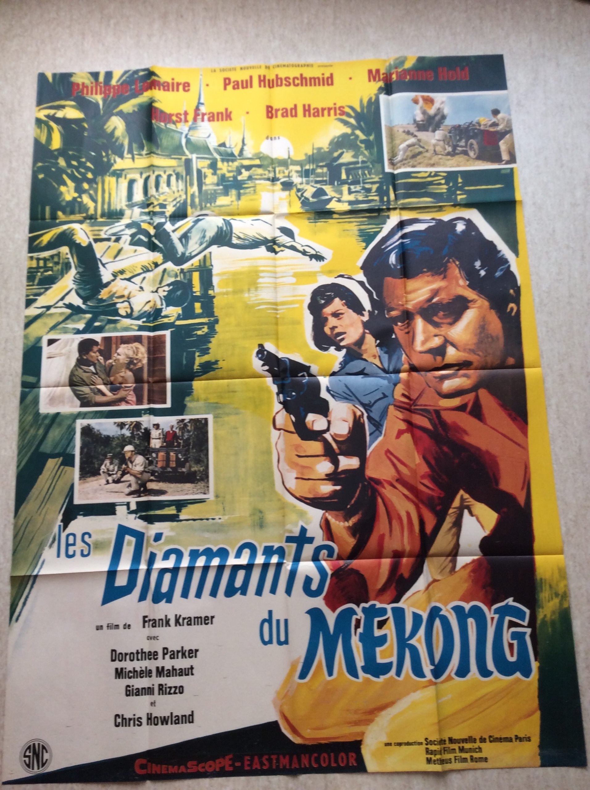 affiche du film Les diamants du Mékong