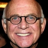 portrait Gavin MacLeod