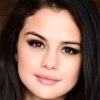 portrait Selena Gomez