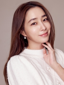 Lee Min Jung - Seriebox