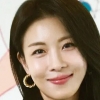 portrait Ji Won Ha