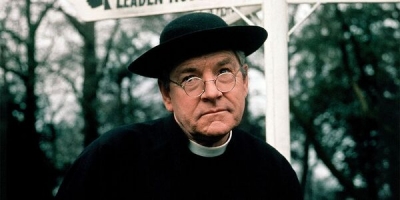 Father Brown (1974)